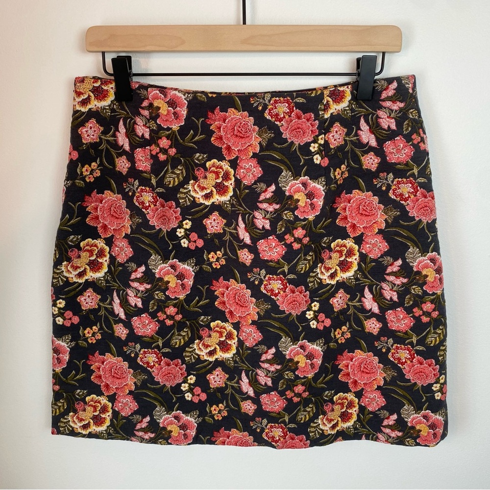 LOFT Black & Pink Multi Floral Short Skirt NWT | Size 6